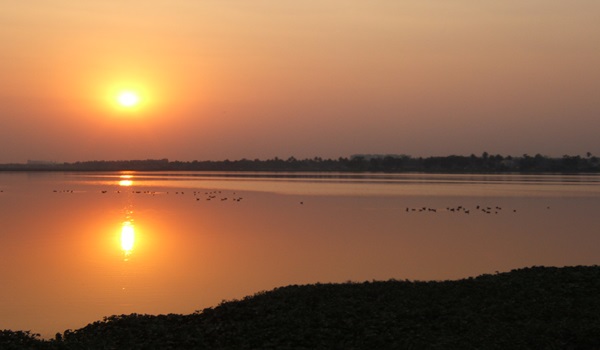 Prestige Somerville is 1.6 Km away from the Varthur Lake